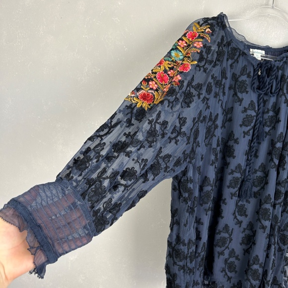 Sundance size XXL Gemma Elegance top long sleeve embroidered navy boho NEW - Picture 4 of 16